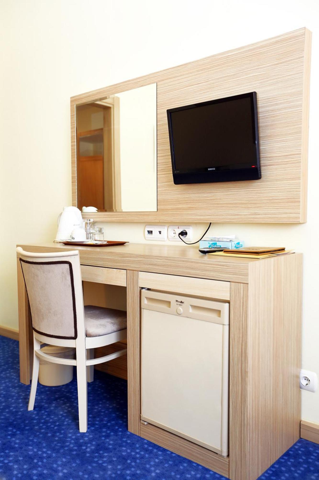 King Hotel Cankaya Анкара Экстерьер фото