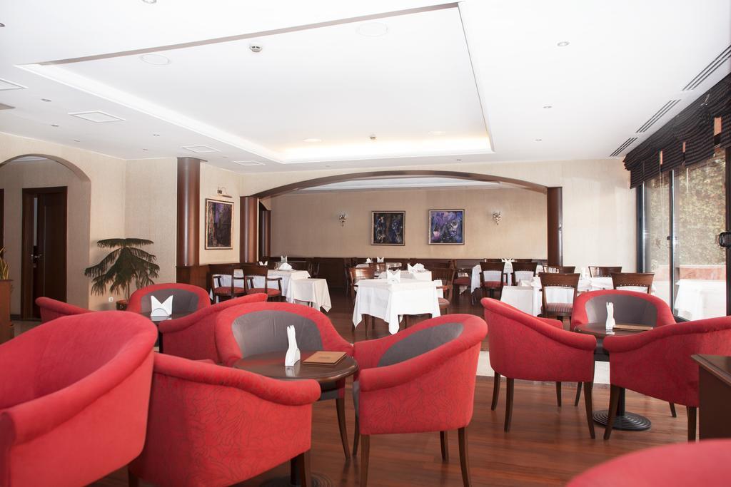 King Hotel Cankaya Анкара Экстерьер фото