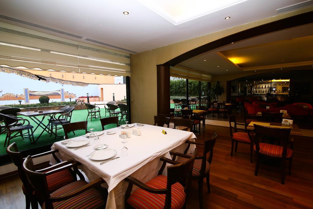 King Hotel Cankaya Анкара Экстерьер фото