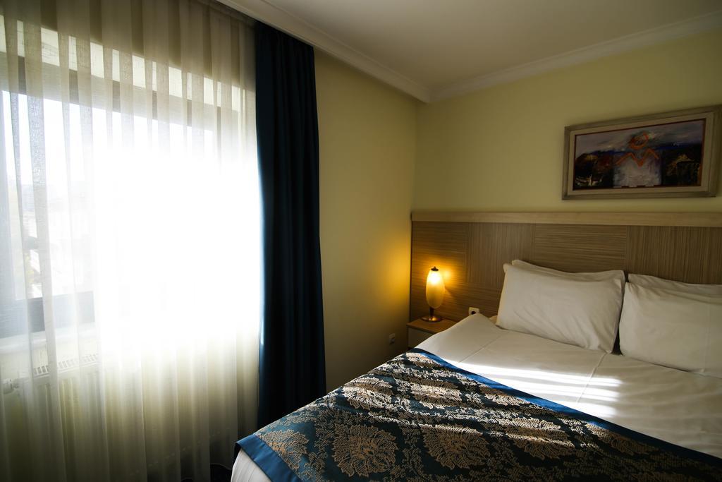 King Hotel Cankaya Анкара Экстерьер фото