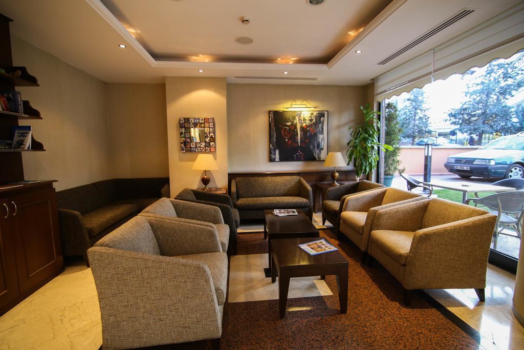 King Hotel Cankaya Анкара Экстерьер фото