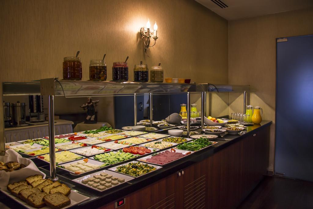King Hotel Cankaya Анкара Экстерьер фото